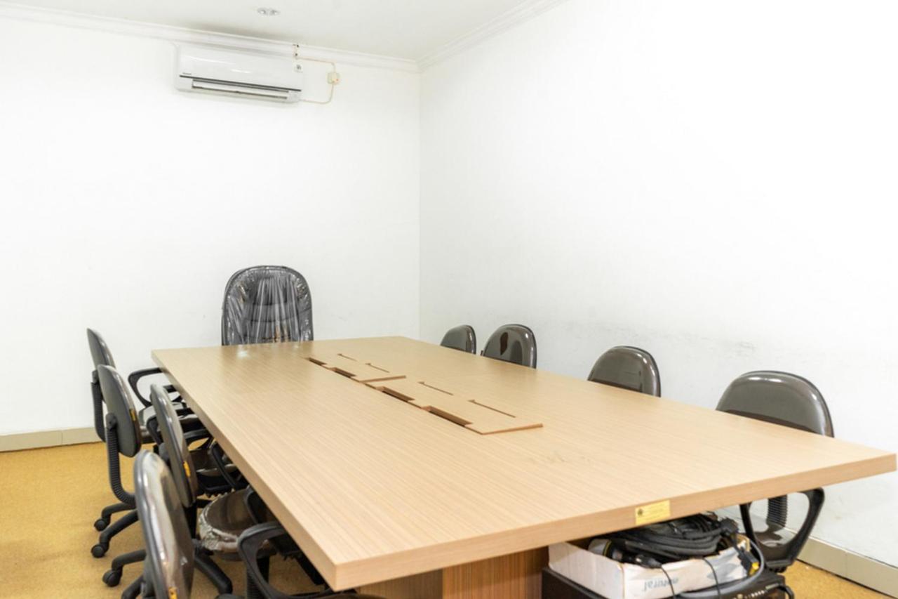Reddoorz Plus Syariah Near Java Supermall Semarang 2 Buitenkant foto