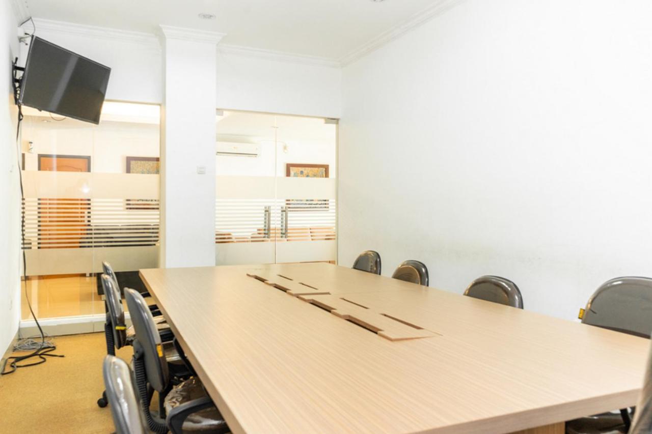 Reddoorz Plus Syariah Near Java Supermall Semarang 2 Buitenkant foto